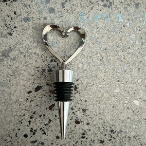 Silver Heart shape Wine Bottle Stopper